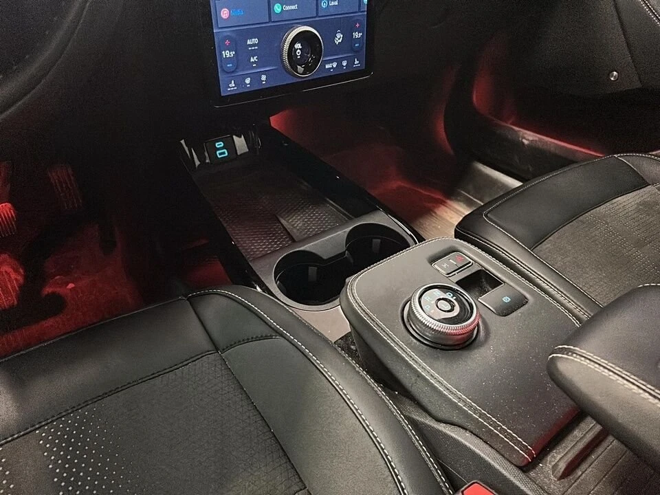 2024 Ford Mustang Mach-E - Image 16 of 20