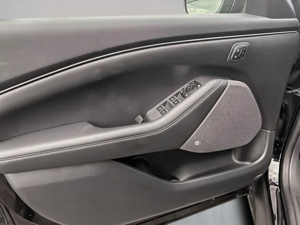 2024 Ford Mustang Mach-E - Image 10 of 20