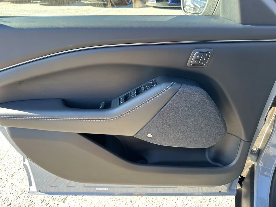 2024 Ford Mustang Mach-E - Image 26 of 31
