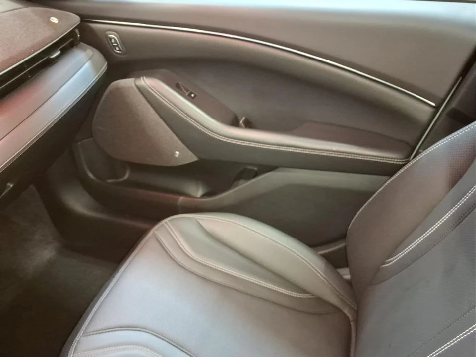 2024 Ford Mustang Mach-E - Image 23 of 27