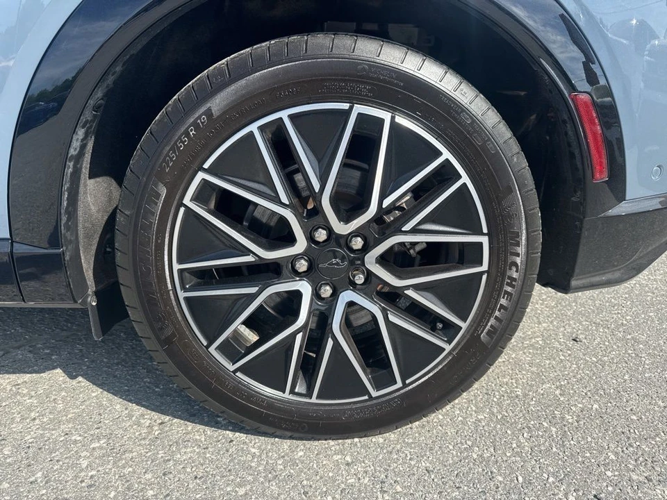 2024 Ford Mustang Mach-E - Image 28 of 31