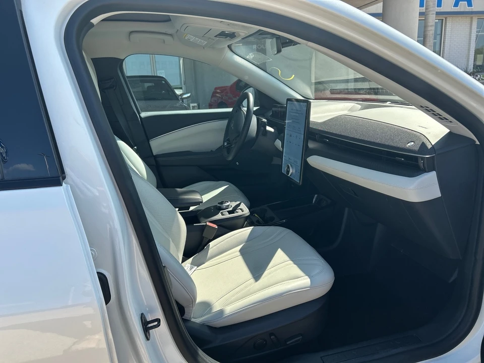 2024 Ford Mustang Mach-E - Image 10 of 12