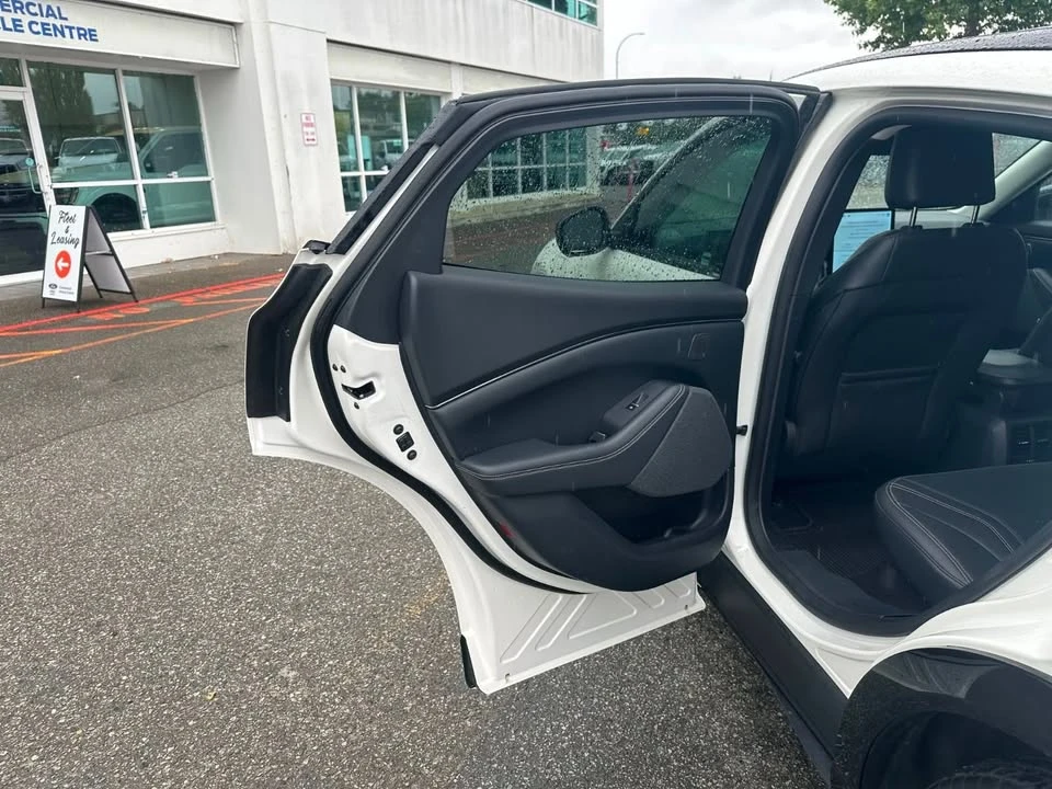 2024 Ford Mustang Mach-E - Image 18 of 20