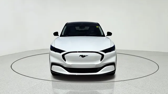 2024 Ford Mustang Mach-E Premium RWD