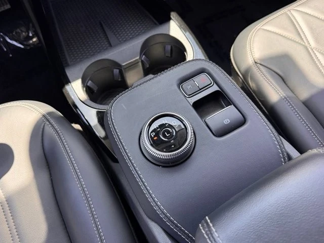 2024 Ford Mustang Mach-E - Image 24 of 30