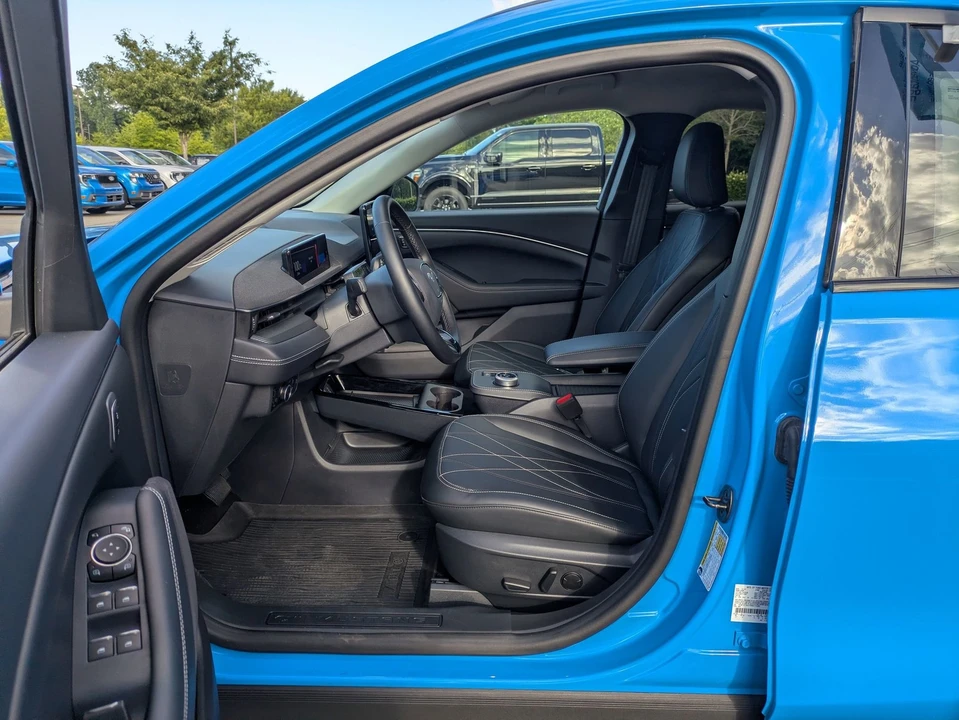 2024 Ford Mustang Mach-E - Image 13 of 31