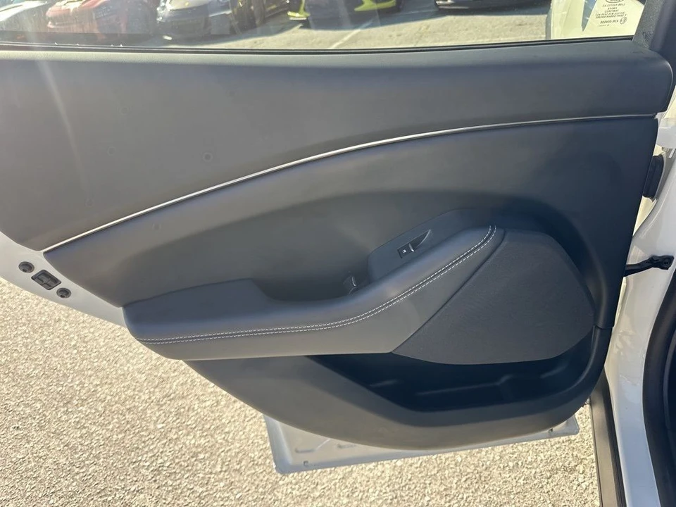 2024 Ford Mustang Mach-E - Image 28 of 31