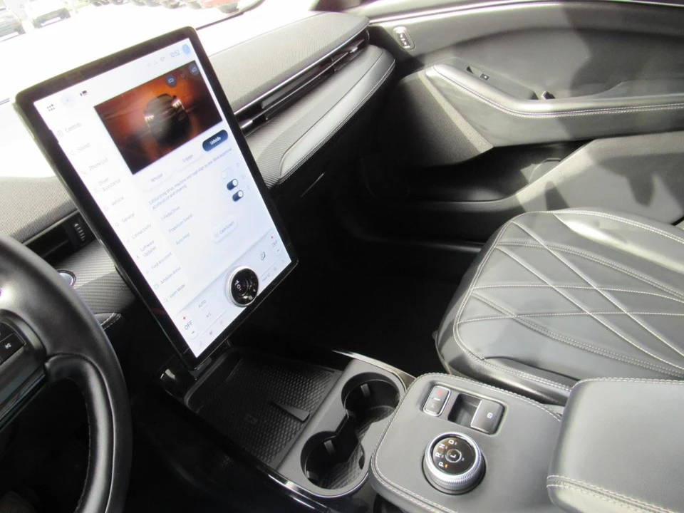 2024 Ford Mustang Mach-E - Image 29 of 31