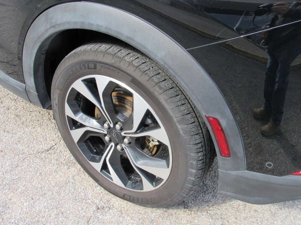 2024 Ford Mustang Mach-E - Image 4 of 31