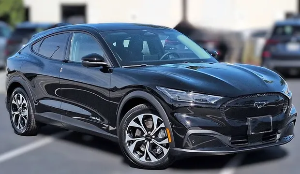 2024 Ford Mustang Mach-E Select AWD