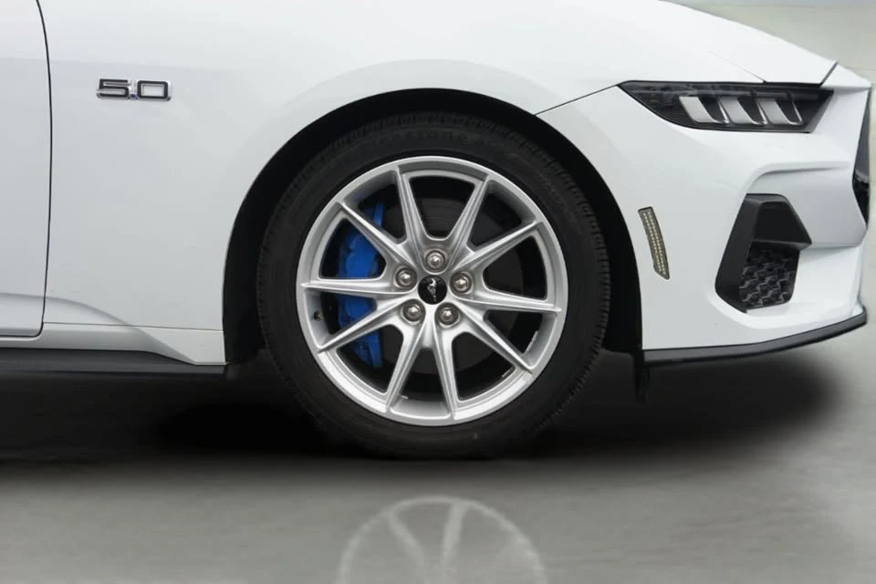 2024 Ford S650 Mustang - Image 2 of 17
