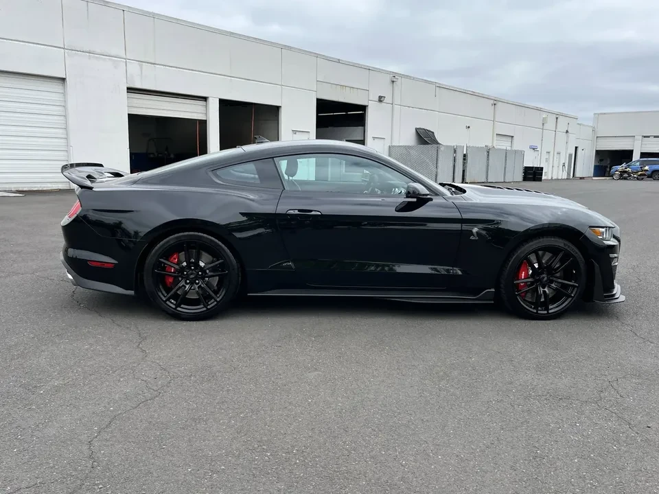 2024 Ford Shelby Mustang - Image 2 of 9
