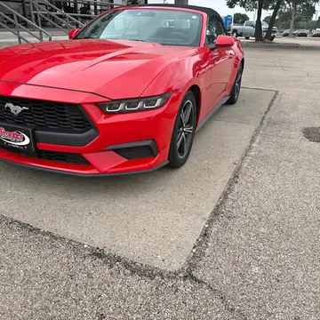 2024 Ford Mustang V6 Premium Convertible