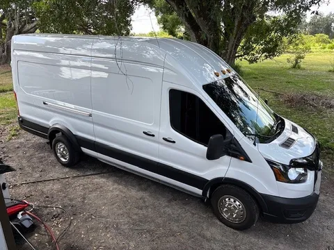 2024 Ford Transit 350HD XLT