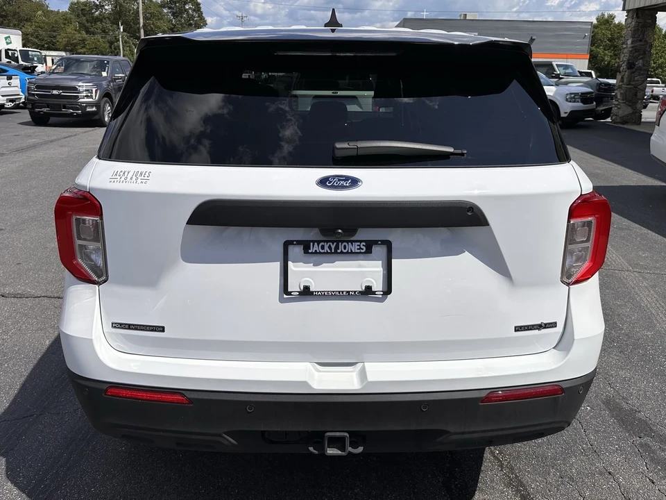 2024 Ford Explorer 6th Gen - Image 7 of 12