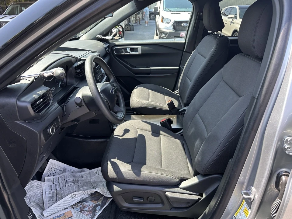 2024 Ford Explorer 6th Gen - Image 10 of 12