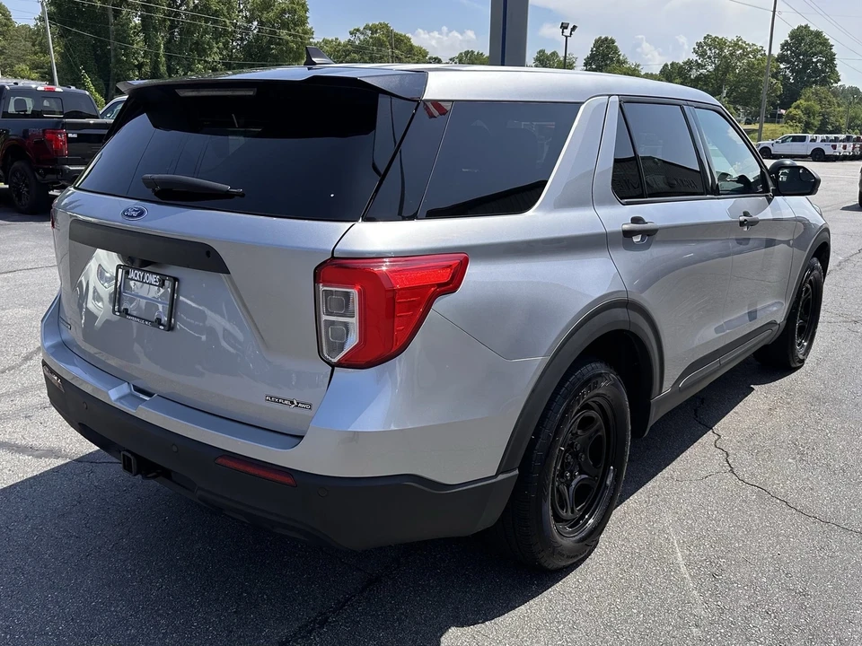 2024 Ford Explorer 6th Gen - Image 6 of 12
