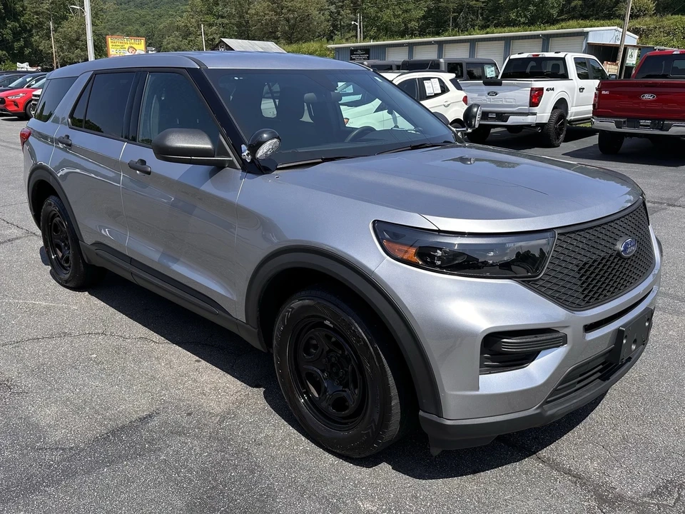 2024 Ford Explorer 6th Gen - Image 4 of 12