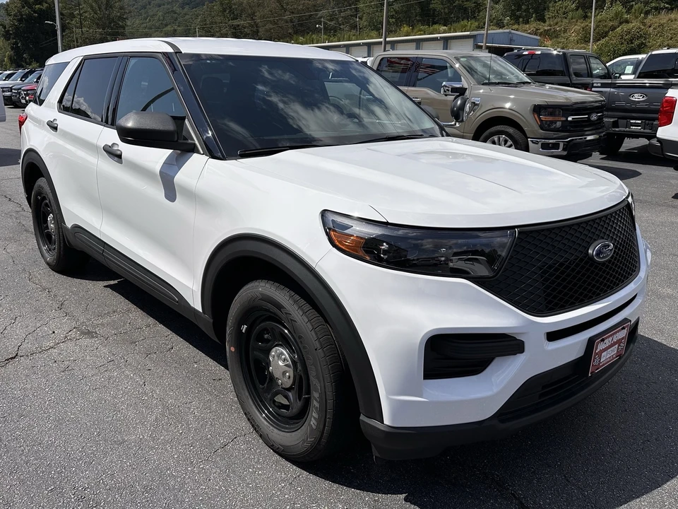 2024 Ford Explorer 6th Gen - Image 4 of 12