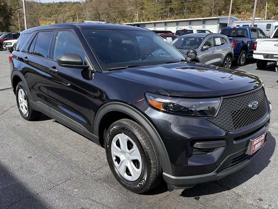 2024 Ford Explorer 6th Gen - Image 4 of 12