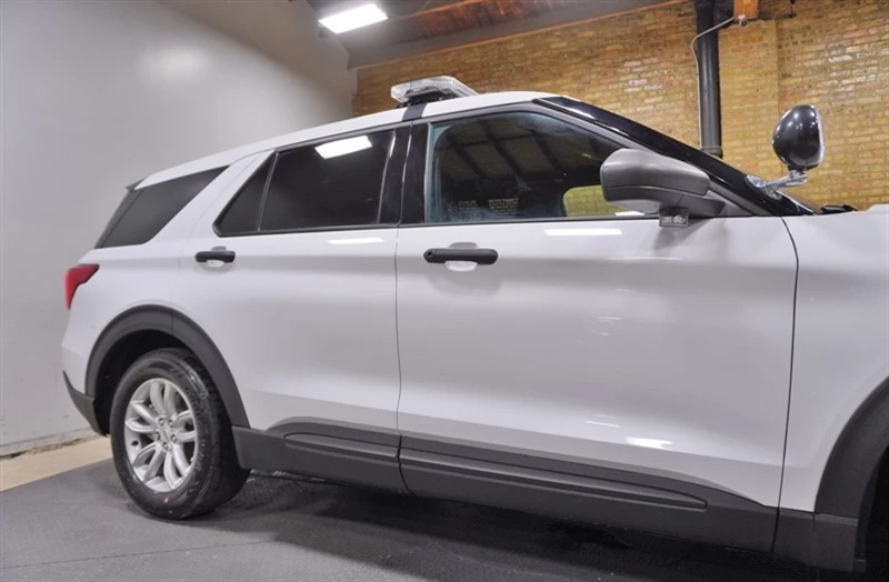 2024 Ford Explorer 6th Gen - Image 9 of 21