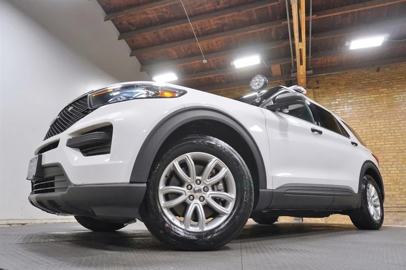 2024 Ford Explorer 6th Gen - Image 3 of 21
