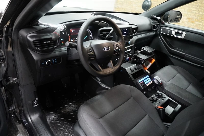 2024 Ford Explorer 6th Gen - Image 20 of 21