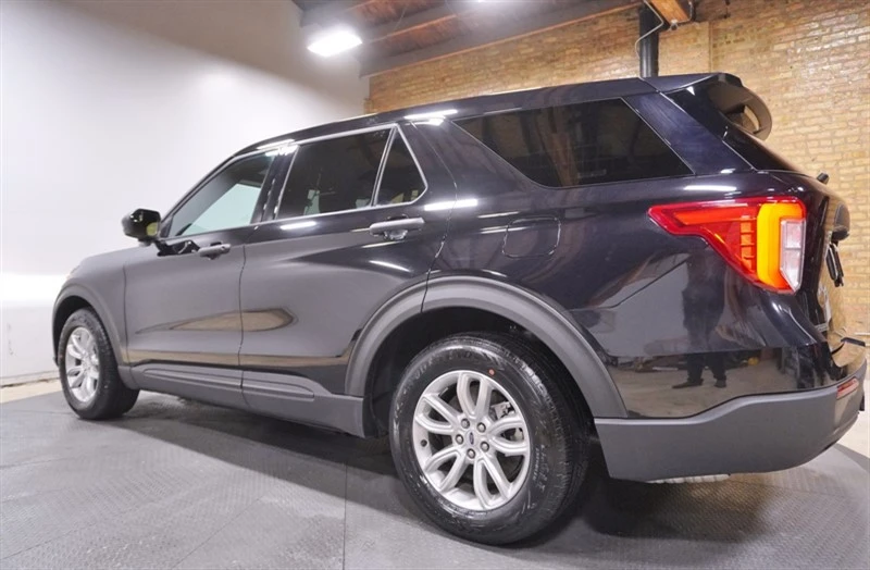 2024 Ford Explorer 6th Gen - Image 17 of 21