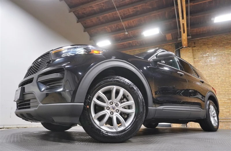 2024 Ford Explorer 6th Gen - Image 3 of 21