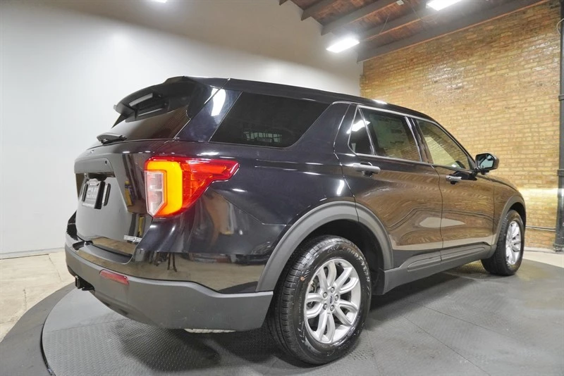 2024 Ford Explorer 6th Gen - Image 10 of 21