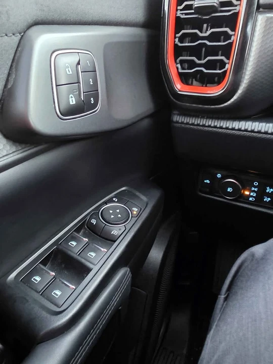 2024 Ford Ranger Raptor 5th Gen - Image 16 of 20