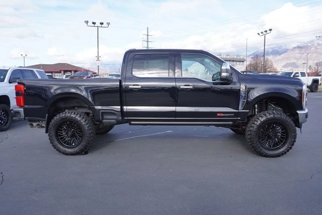 2024 Ford Super Duty 5th Gen - Image 14 of 21