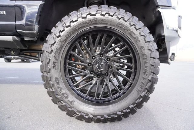 2024 Ford Super Duty 5th Gen - Image 17 of 21
