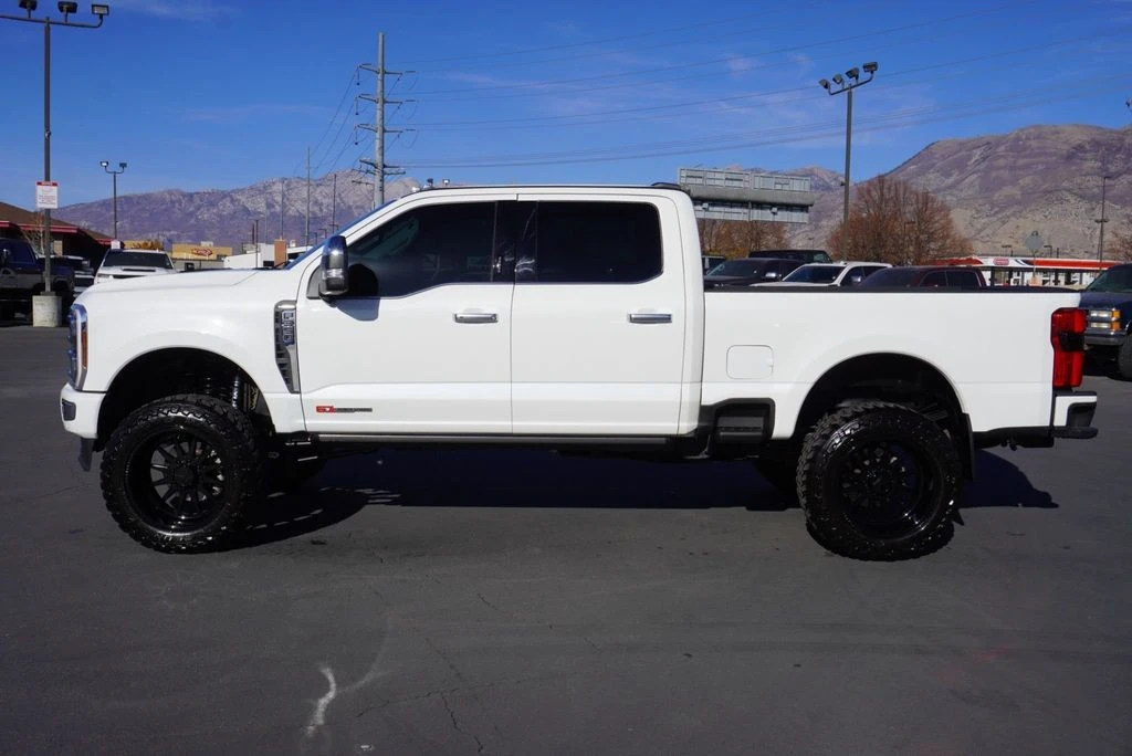 2024 Ford Super Duty 5th Gen - Image 7 of 12