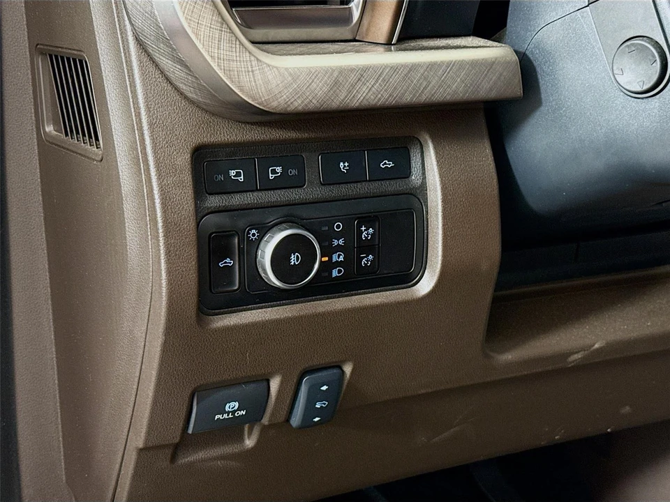 2024 Ford Super Duty 5th Gen - Image 7 of 14