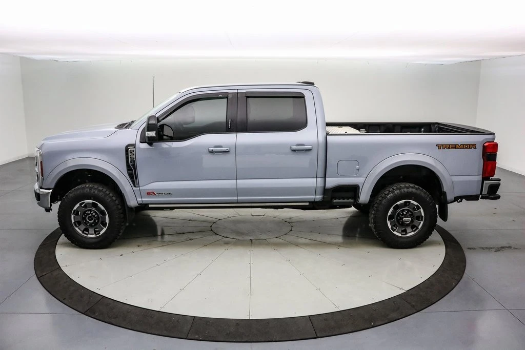 2024 Ford Super Duty 5th Gen - Image 12 of 21