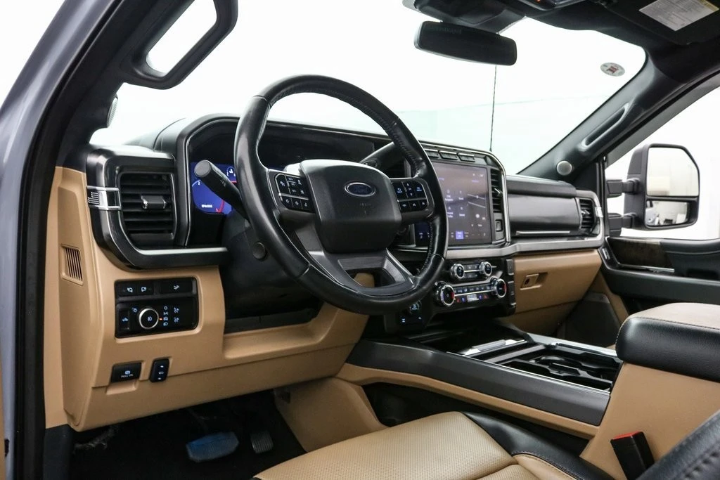 2024 Ford Super Duty 5th Gen - Image 17 of 21
