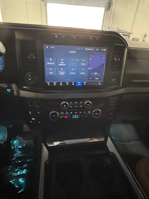2024 Ford Super Duty 5th Gen - Image 13 of 18