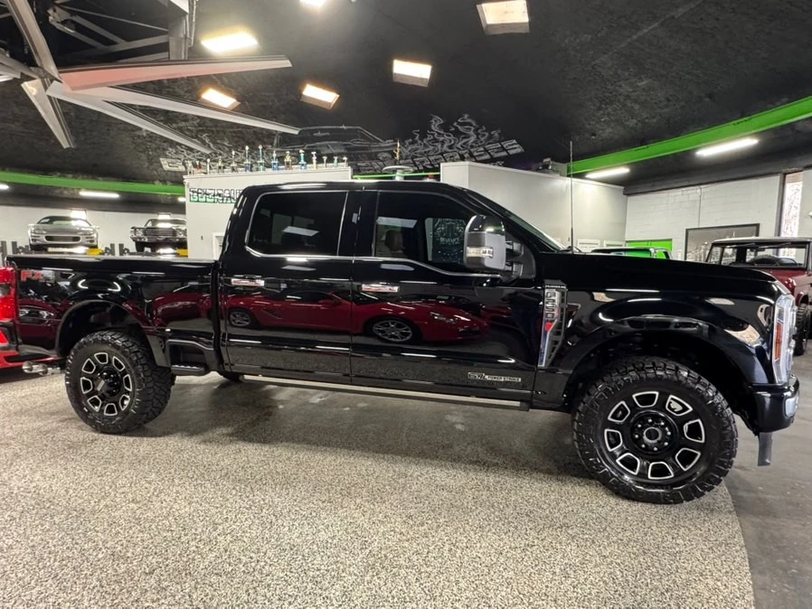 2024 Ford Super Duty 5th Gen - Image 2 of 18