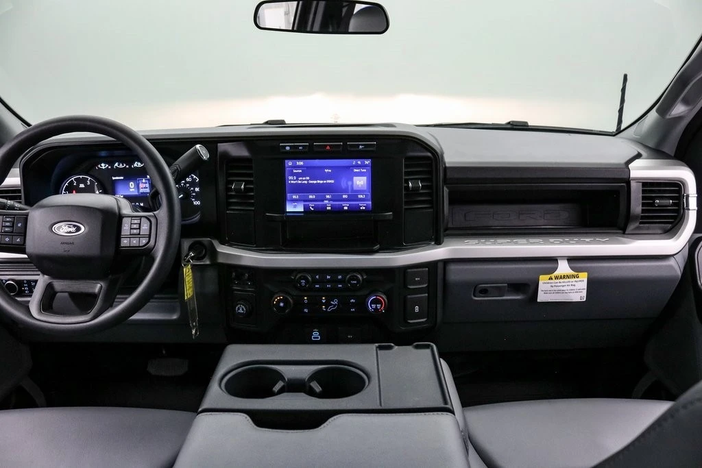 2024 Ford Super Duty 5th Gen - Image 16 of 21