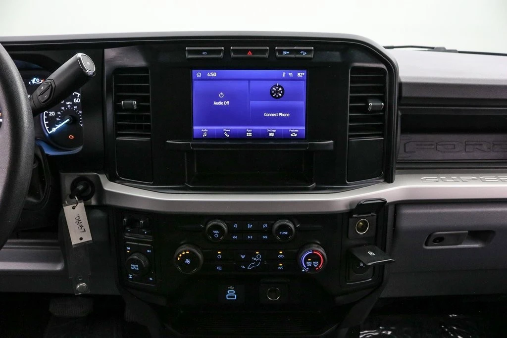 2024 Ford Super Duty 5th Gen - Image 16 of 21