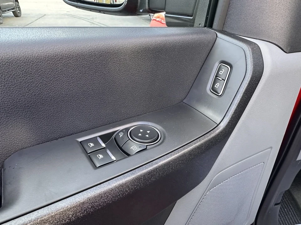 2024 Ford Super Duty 5th Gen - Image 17 of 21