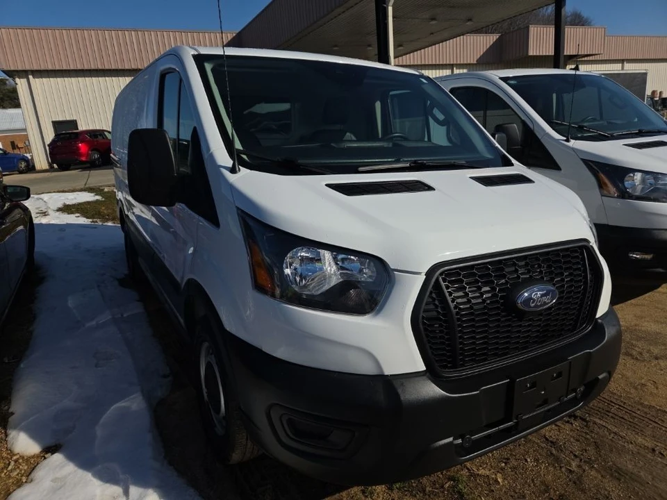 2024 Ford Transit - Image 2 of 4