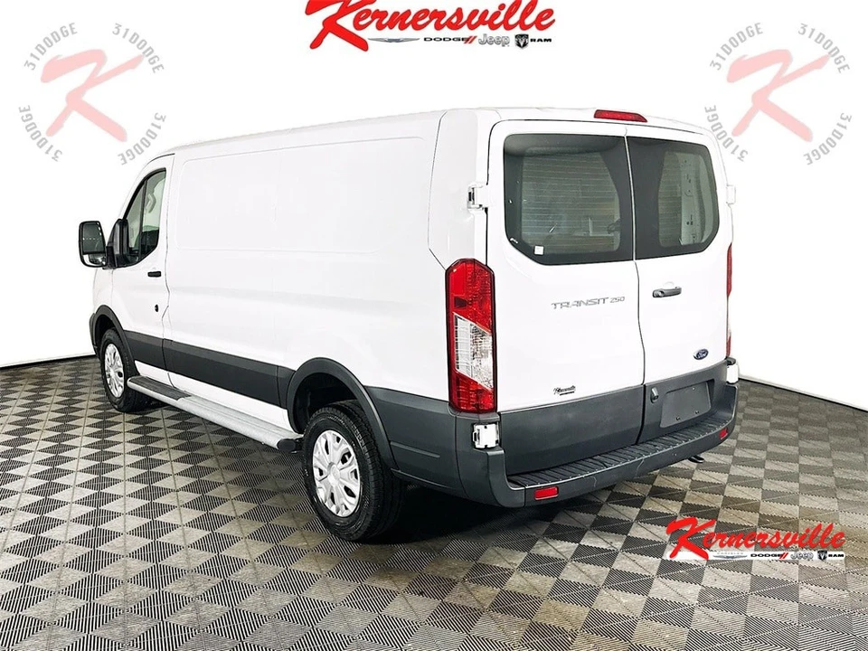 2024 Ford Transit - Image 5 of 21