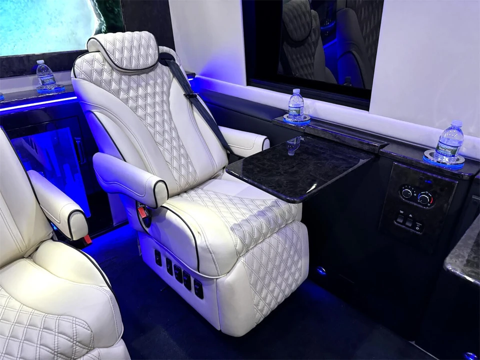 2024 Ford Transit - Image 20 of 21