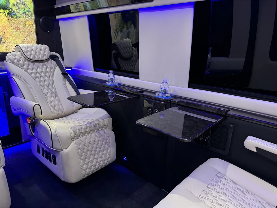 2024 Ford Transit - Image 19 of 21