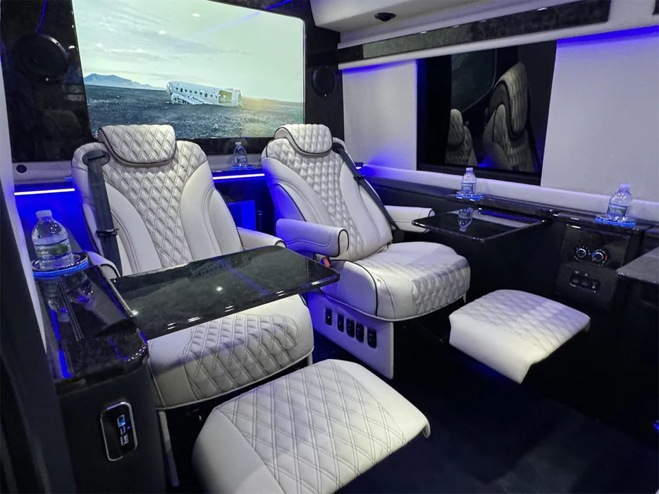 2024 Ford Transit - Image 10 of 21