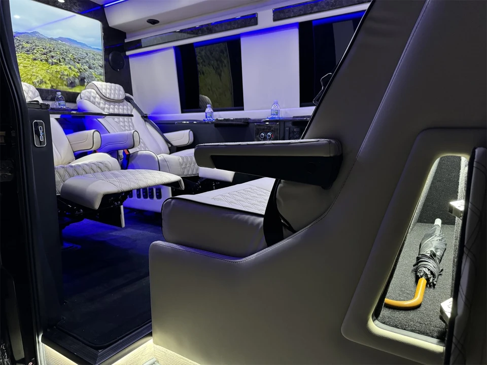 2024 Ford Transit - Image 7 of 21