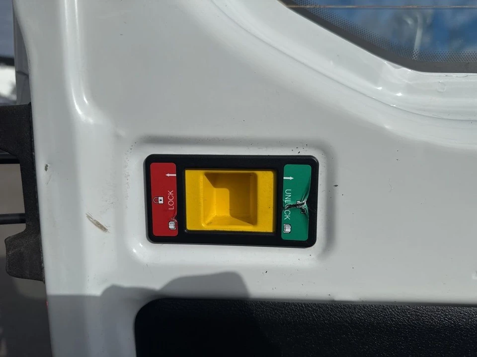 2024 Ford Transit - Image 24 of 31