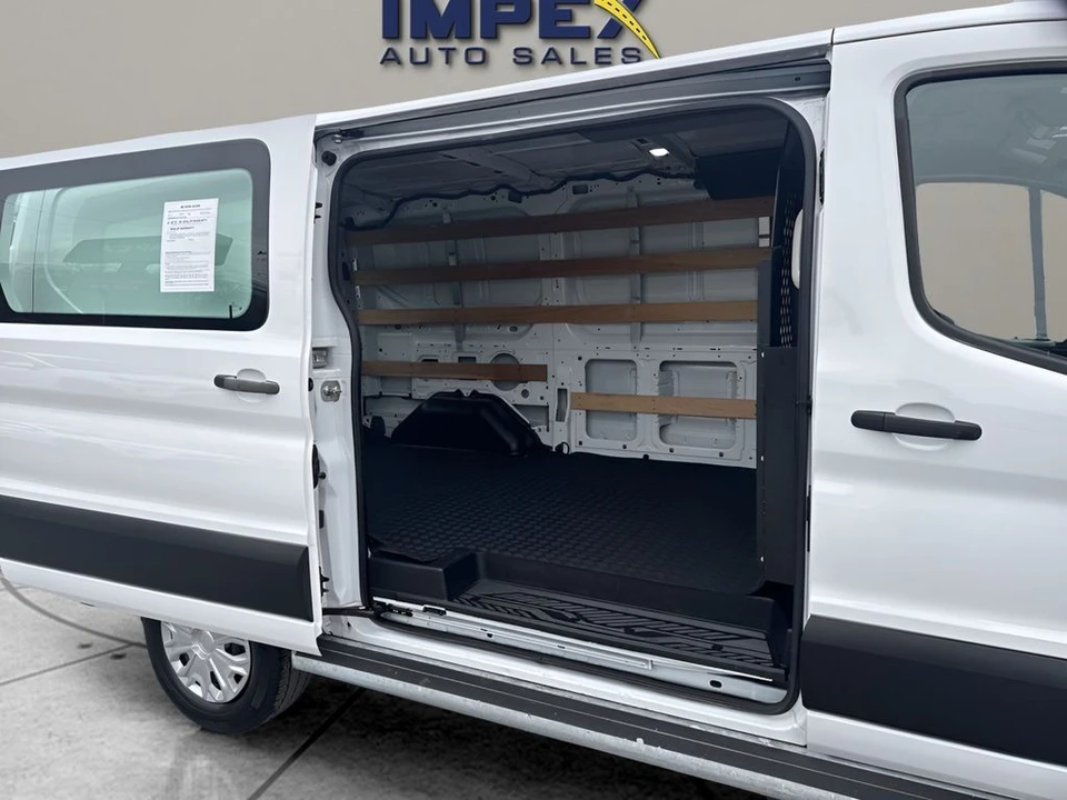 2024 Ford Transit - Image 21 of 21